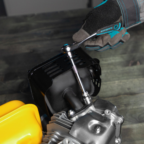 Набор торцевых головок, трещотка 120 зубьев, 1/4", CrV, 12 предметов Gross по ценам производителя в Воронеже с доставкой по всей России