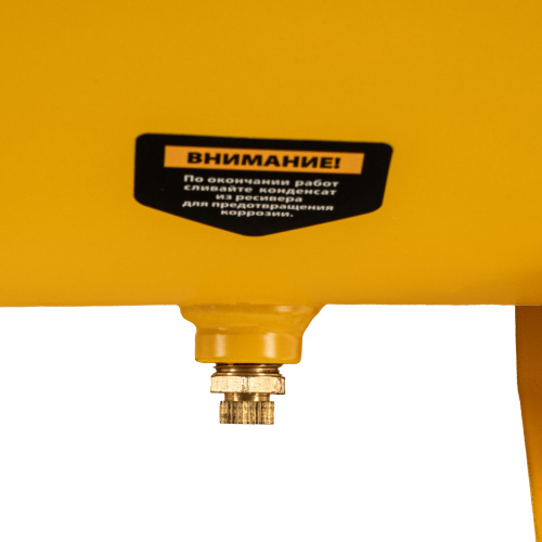 Компрессор воздушный прям. привод DCV1800/50, 1,8 кВт, 50 литров, 320 л/мин Denzel по ценам производителя в Воронеже с доставкой по всей России