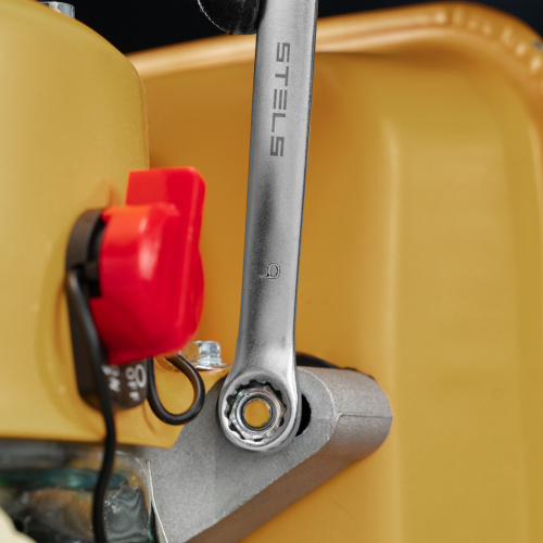 Ключ комбинированный, 9 мм, CrV, матовый хром Stels по ценам производителя в Воронеже с доставкой по всей России