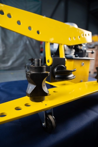 Трубогиб электрогидравлический TOR HHW-4D по ценам производителя в Воронеже с доставкой по всей России