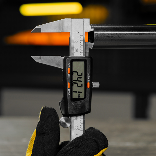 Штангенциркуль, 150 мм, электронный, с глубиномером Denzel по ценам производителя в Воронеже с доставкой по всей России