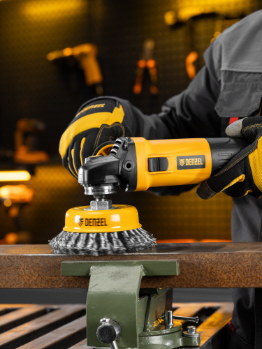 Щетка для УШМ, 125 мм, "Чашка", крученая нержавеющая проволока 0.5 мм, М14 Denzel по ценам производителя в Воронеже с доставкой по всей России