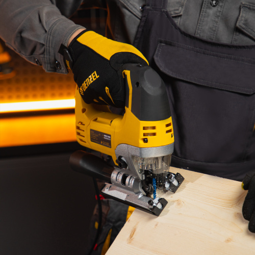 Лобзик электрический JS-110, 750 Вт, 110 мм Denzel по ценам производителя в Воронеже с доставкой по всей России