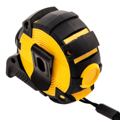 Рулетка 3м х 16мм, автоматич. фиксац., нейлон. покрытие, магнит. зацеп, двухстор. разметка Denzel по ценам производителя в Воронеже с доставкой по всей России