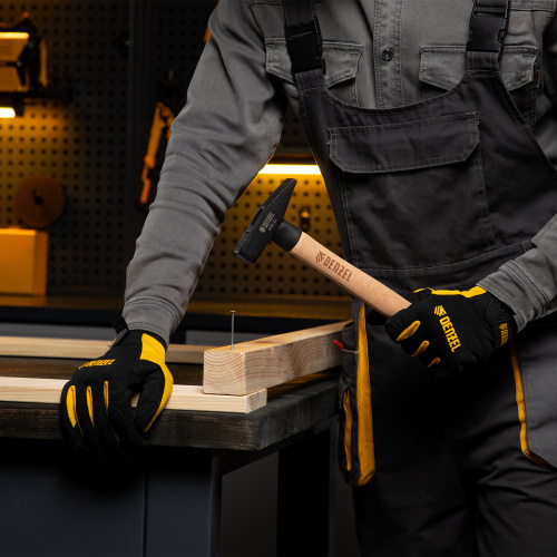 Молоток слесарный, 400 г, кованый квадратный боек, буковая рукоятка Denzel по ценам производителя в Воронеже с доставкой по всей России