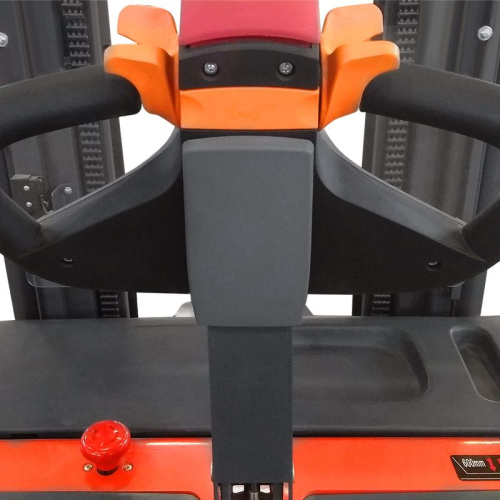 Самоходный штабелер PROLIFT SDR 2045 li-ion по ценам производителя в Воронеже с доставкой по всей России