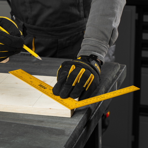 Угольник стальной, 200 х 300 мм Denzel по ценам производителя в Воронеже с доставкой по всей России