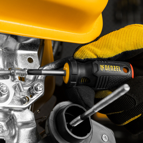 Набор отверток на полке, 8 шт., PH+SL, S2, 3к рукоятка Denzel по ценам производителя в Воронеже с доставкой по всей России