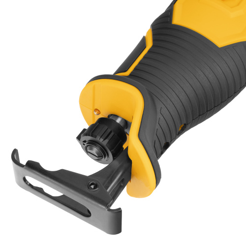 Пила сабельная аккумуляторная RS-180, Li-Ion, 20 В Denzel по ценам производителя в Воронеже с доставкой по всей России