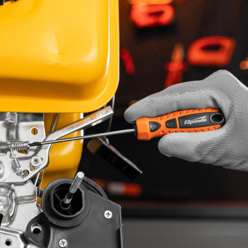 Отвертка "Point", PH0 х 100 мм, CS, двухкомпонентная рукоятка Sparta по ценам производителя в Воронеже с доставкой по всей России