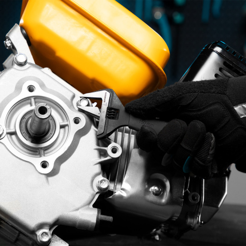 Ключ разводной, 150 мм, CrV, тонкие губки, защитные насадки Gross по ценам производителя в Воронеже с доставкой по всей России