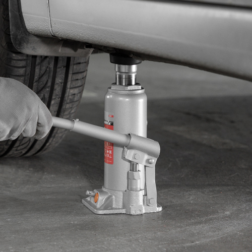 Домкрат гидравлический бутылочный, 6 т, h подъема 216-413 мм Matrix по ценам производителя в Воронеже с доставкой по всей России