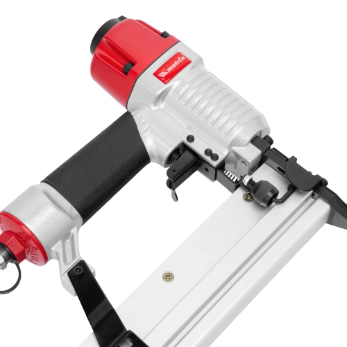 Нейлер-степлер пневматический 2 в 1, с регулировкой глубины забивания, гвозди 18GA, скобы 18GA Matrix по ценам производителя в Воронеже с доставкой по всей России