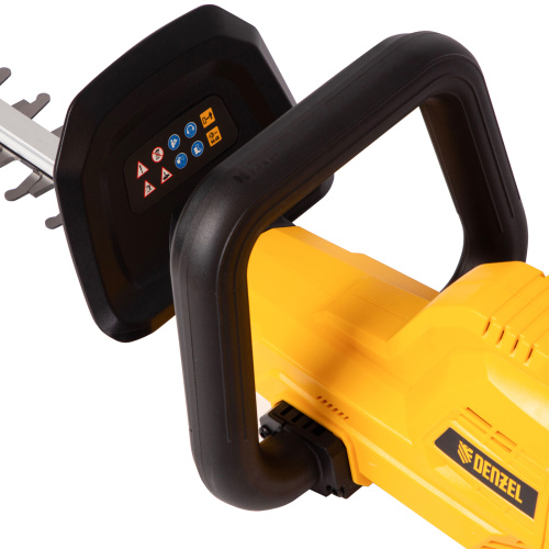 Кусторез аккумуляторный RBC510-36, Li-ion, 36 В, 4 Ач, нож 510 мм, поворотная ручка Denzel по ценам производителя в Воронеже с доставкой по всей России