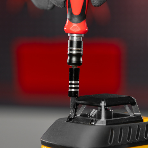 Набор для точных работ 107 в 1, универсальный, сталь CrV Matrix по ценам производителя в Воронеже с доставкой по всей России