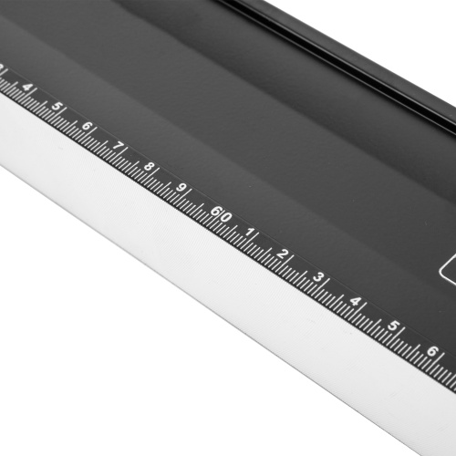 Уровень алюминиевый, усиленный, фрезерованный, 3 глазка, двухкомпонентные рукоятки, 1500 мм Matrix по ценам производителя в Воронеже с доставкой по всей России