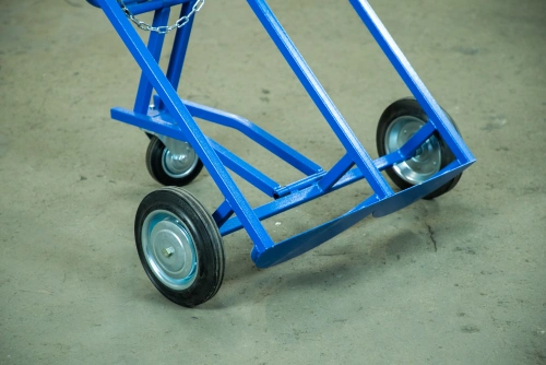 Тележка для баллонов пропан + кислород TOR ТГК-П, 2 баллона (250 резина + 160 поворотное) по ценам производителя в Воронеже с доставкой по всей России