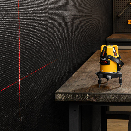 Лазерный уровень LX3, 10 м, ± 0,3 мм/1 м, 635 нм, 4 вертикальных, 1 горизонтальная плоскости, резьба 5/8" Denzel по ценам производителя в Воронеже с доставкой по всей России