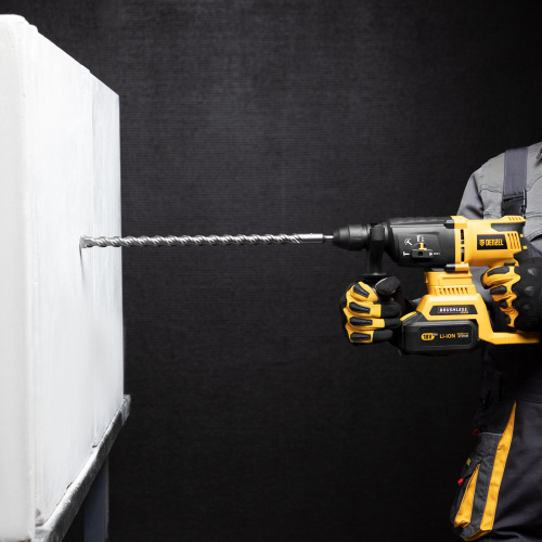 Бур по бетону, двойная спираль, три пылеотводящие кромки, 16 x 460 мм DENZEL по ценам производителя в Воронеже с доставкой по всей России