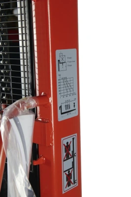 Штабелер гидравлический 2,0 т 2,5 м TOR CTY-EH с раздвижными вилами по ценам производителя в Воронеже с доставкой по всей России