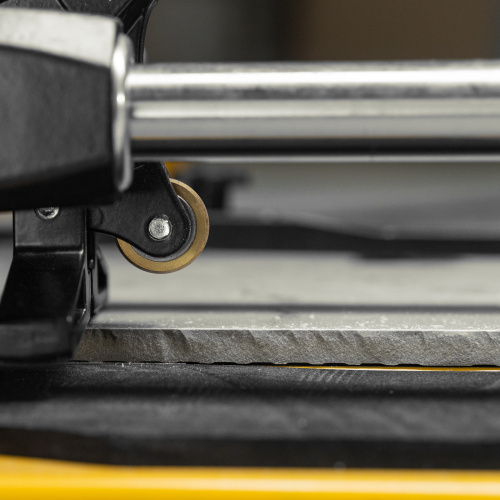 Плиткорез 1000х14мм, цельнометал. напр., каретка на подш., стальная станина, рукоятка-пенал Denzel по ценам производителя в Воронеже с доставкой по всей России