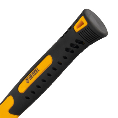 Киянка резиновая, 24 oz, черная резина, фибергласовая рукоятка Denzel по ценам производителя в Воронеже с доставкой по всей России