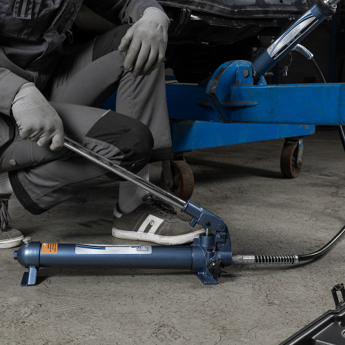 Растяжка гидравлическая, 10 т, набор из 17 предметов, 7 сменных насадок, в пластиковом кейсе на колесах Stels по ценам производителя в Воронеже с доставкой по всей России