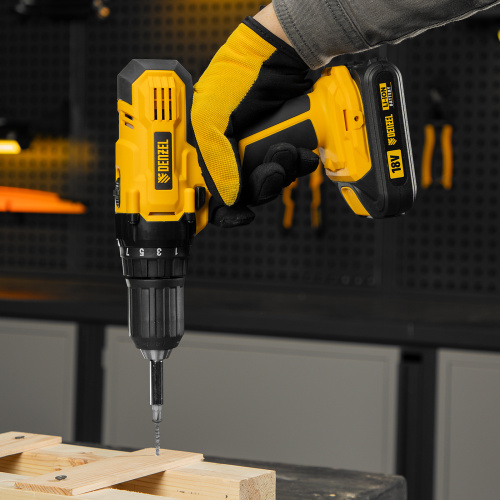 Дрель-шуруповерт аккумуляторная CDL-IB-18-02, Li-Ion, 18 В, 2 акк. Denzel по ценам производителя в Воронеже с доставкой по всей России