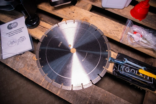 Бензорез 350 мм 1,9 кВт TOR JH350 купить в Москве с доставкой по всей России | ProtosMarket.ru