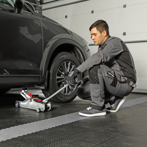 Домкрат гидравлический подкатной, 2 т, Low Profile, 85-330 мм Matrix по ценам производителя в Воронеже с доставкой по всей России