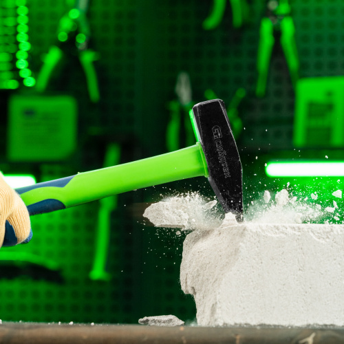 Молоток слесарный, 800 г, фибергласовая обрезиненная рукоятка Сибртех по ценам производителя в Воронеже с доставкой по всей России