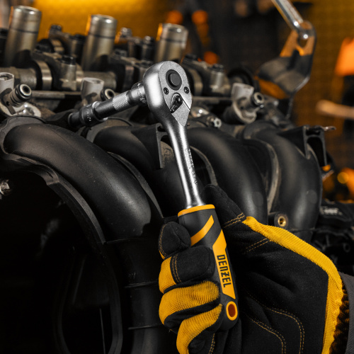 Ключ-трещотка 3/8", 90 зубьев, с быстрым сбросом, CrV Denzel по ценам производителя в Воронеже с доставкой по всей России