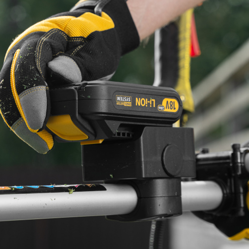 Триммер бензиновый DT-52E, 52 см3, неразъемная штанга, электростартер, состоит из 2 частей Denzel по ценам производителя в Воронеже с доставкой по всей России