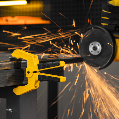 Струбцина клещеобразная, усиленная 65 х 50 мм, двухкомпонентные рукоятки Denzel по ценам производителя в Воронеже с доставкой по всей России