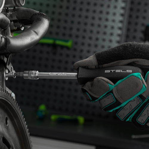 Набор инструментов 1/2", 1/4", CrV, 12 гранные головки, пластиковый кейс, 82 предмета Stels по ценам производителя в Воронеже с доставкой по всей России