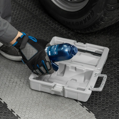 Домкрат гидравлический бутылочный, 5 т, h подъема 207-404 мм, в пластиковом кейсе Stels по ценам производителя в Воронеже с доставкой по всей России