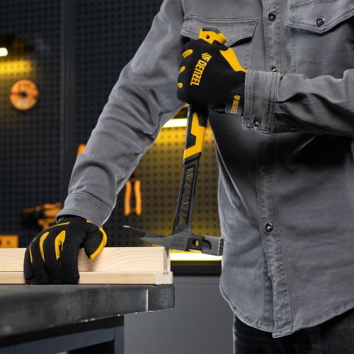 Молоток кровельщика 600 г, цельнокованый, боек с магнитом, двухкомп. обрезин. рук-ка Denzel по ценам производителя в Воронеже с доставкой по всей России