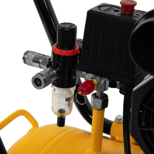 Компрессор безмасляный, малошумный DLS 1800/100,1800 Вт, 3x600, 100 л, 345 л/мин Denzel по ценам производителя в Воронеже с доставкой по всей России