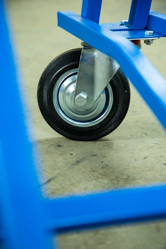 Тележка для газовых баллонов TOR ГБ-2, 2 баллона (250 пневмо колеса + 160 поворотное) по ценам производителя в Воронеже с доставкой по всей России