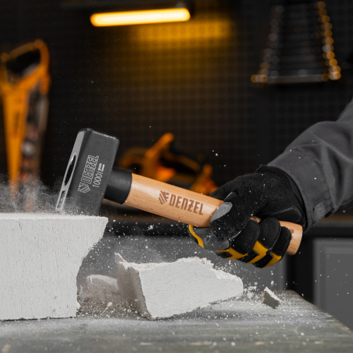 Кувалда, 1000 г, кованая головка, буковая рукоятка Denzel по ценам производителя в Воронеже с доставкой по всей России