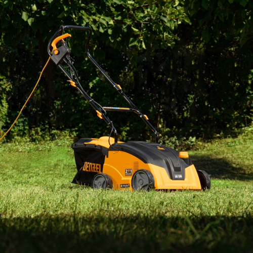 Скарификатор-аэратор  электрический SAE-1500, 1500 Вт, -11/+5 мм, 32 cм Denzel по ценам производителя в Воронеже с доставкой по всей России