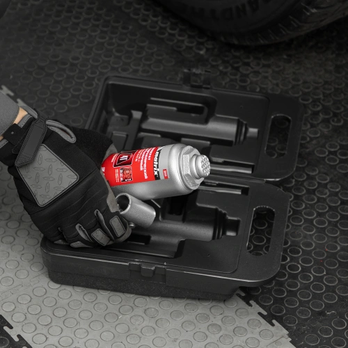 Домкрат гидравлический бутылочный, 4 т, высота подъема 194-372 мм, в пластиковый кейсе Matrix по ценам производителя в Воронеже с доставкой по всей России