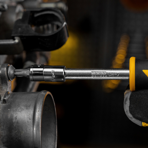 Набор инструментов, 1/2", 1/4", CrV, S2, пластиковый кейс, 84 предмета Denzel по ценам производителя в Воронеже с доставкой по всей России