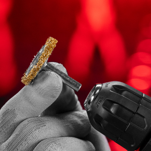 Щетка для дрели, 40 мм, плоская со шпилькой, латунированная витая проволока Matrix по ценам производителя в Воронеже с доставкой по всей России