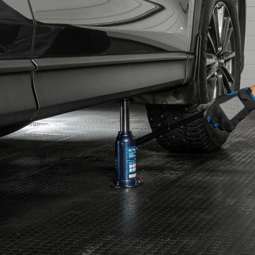 Домкрат гидравлический бутылочный телескопический, 2 т, подъем 170-380 мм Stels по ценам производителя в Воронеже с доставкой по всей России