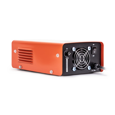 Зарядное устройство KVAZARRUS PowerBox 24/15R по ценам производителя в Воронеже с доставкой по всей России