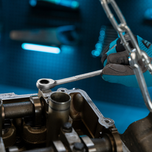 Набор ключей комбинированных трещоточных, количество зубьев 100, СRV, 7 шт, 8-19 мм Gross по ценам производителя в Воронеже с доставкой по всей России