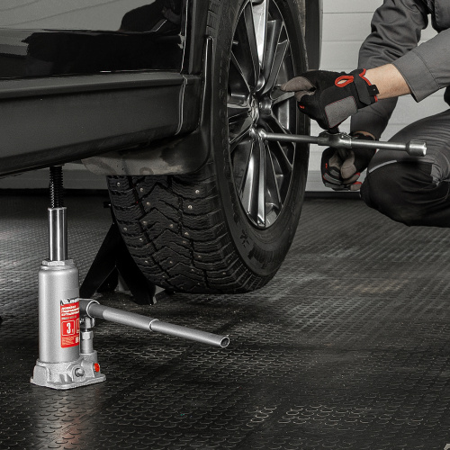 Домкрат гидравлический бутылочный, 3 т, высота подъема 194-372 мм Matrix по ценам производителя в Воронеже с доставкой по всей России