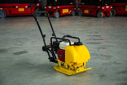 Виброплита 70 кг, 10,5кН (Honda) бак, коврик, колесный комплект TOR C-60T по ценам производителя в Воронеже с доставкой по всей России