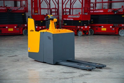 Тележка электрическая 2000 кг 1150 мм XILIN CBD20L с закрытой платформой 24/280 В/Ач по ценам производителя в Воронеже с доставкой по всей России